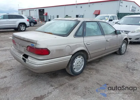 1995 Ford Taurus Gl/Se z USA, uszkodzony, nr VIN 1FALP5246SG211158